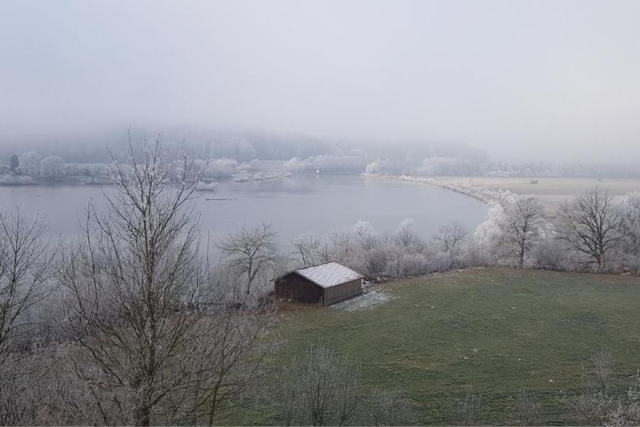 Stille X Weite - Hochwertige Wohnung Mit See-Panorama Kronburg Buitenkant foto