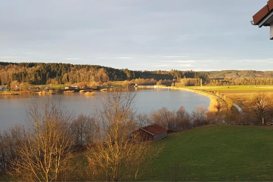 Stille X Weite - Hochwertige Wohnung Mit See-Panorama Kronburg Buitenkant foto