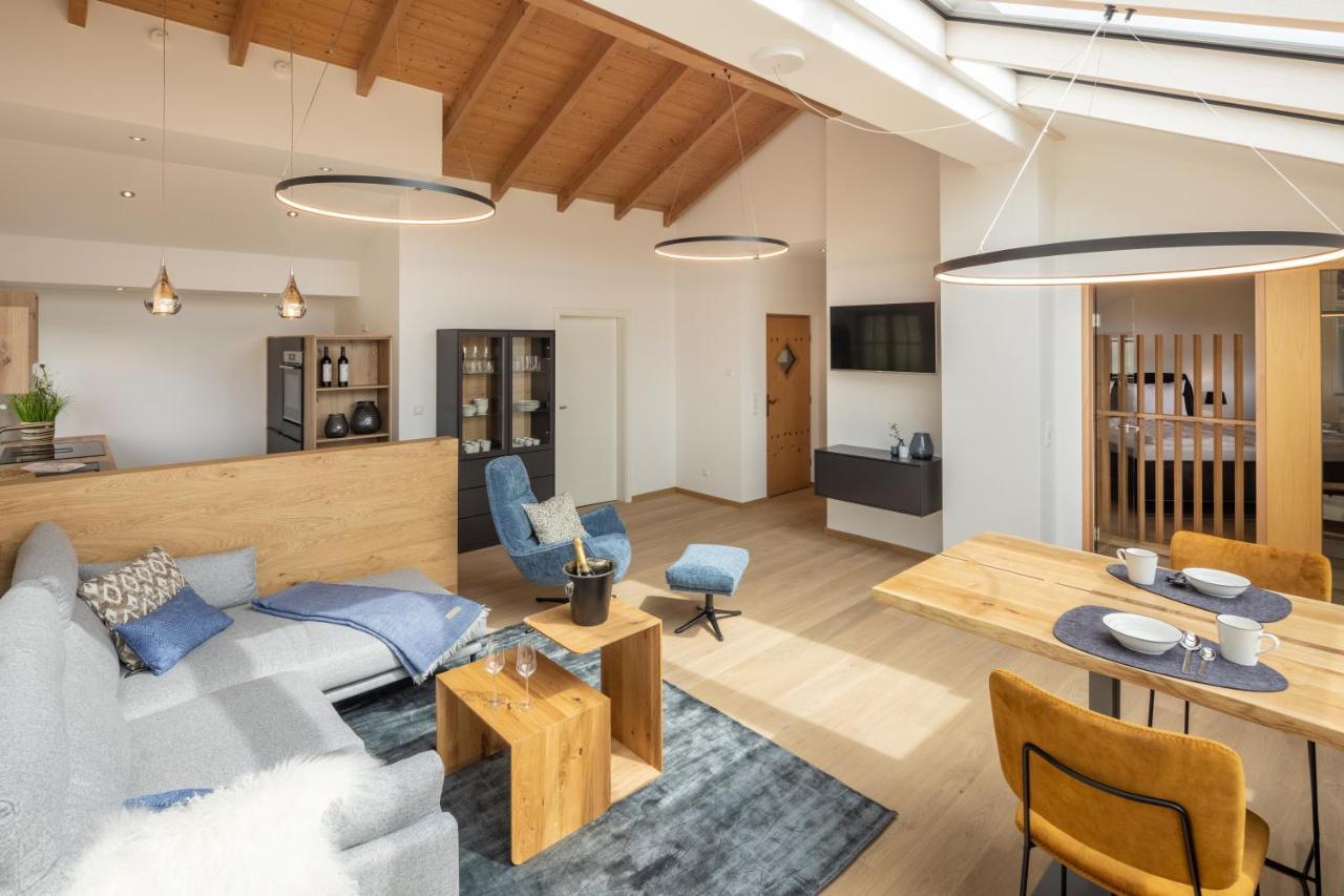 Stille X Weite - Hochwertige Wohnung Mit See-Panorama Kronburg Buitenkant foto
